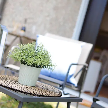 Sunflowers, Monte Bre & Wifi, Free Parking Lugano